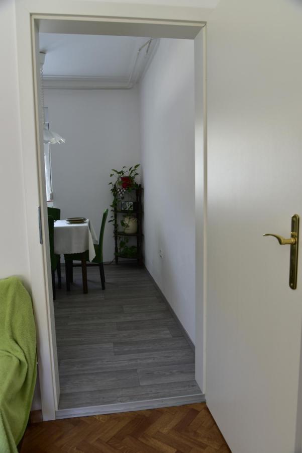 Primula Apartment Blejska Dobrava Eksteriør billede